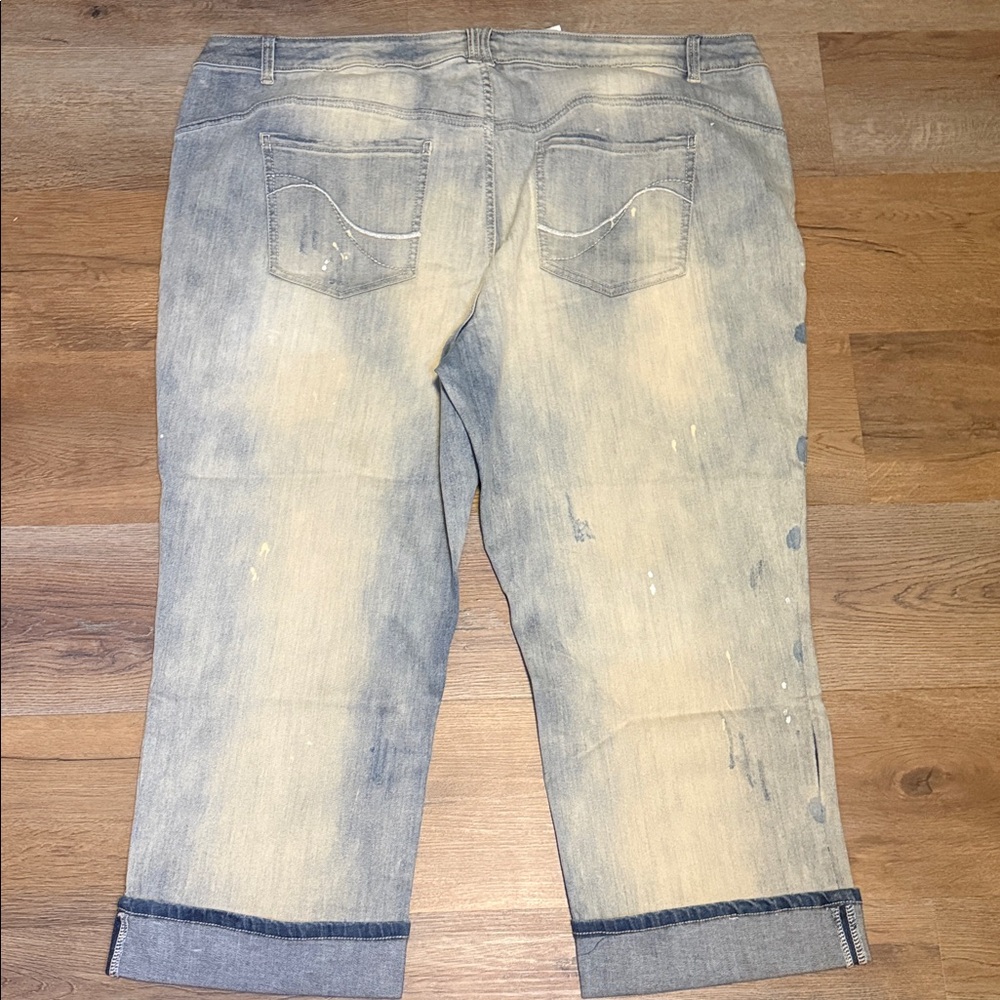 BRAND NEW LANE BRYANT Crop jeans with CUFFS - Picture 15 of 15